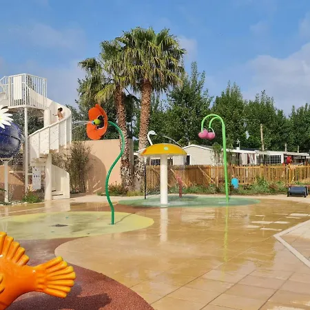 Кемпинг Les Sables Du Midi *