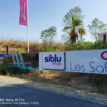 Les Sables Du Midi Campsite