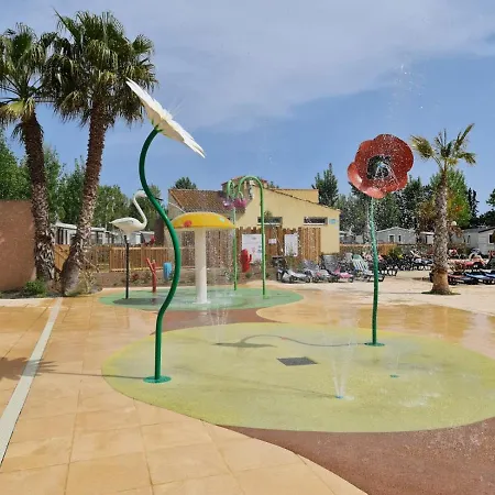 Les Sables Du Midi Parque de Campismo